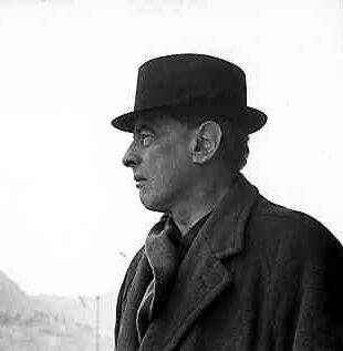 Witold Gombrowicz: 120 Years of Literary Legacy – From Poland to Buenos Aires